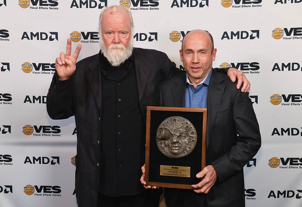 Academy Awardwinning VFX pioneer Phil Tippett was on hand to present the VES Award for Creative Excellence to Guillermo del Toro. Accepting for del Toro was producer J. Miles Dale.