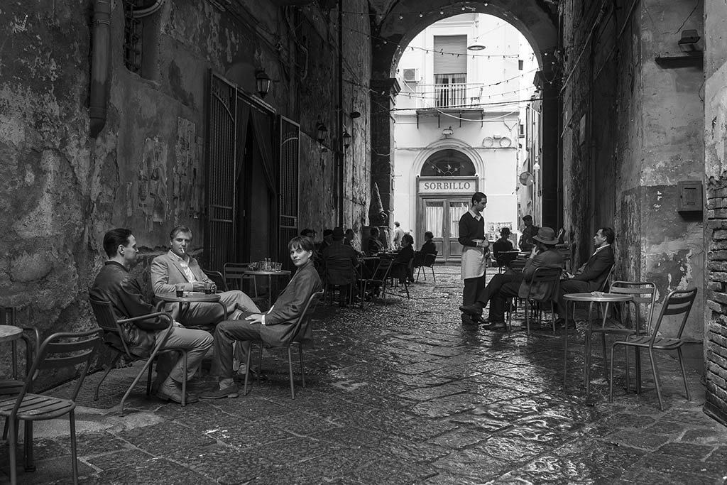 Fellini's lauded Italian film La Dolce Vita (1960) was an important cultural touchstone for Zaillian. From left: Andrew Scott as Tom Ripley, Johnny Flynn as Dickie Greenleaf and Eliot Sumner as Freddie Miles in Episode 102. (Photo: Stefano Cristiano Montesi)