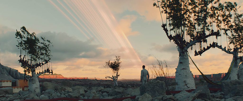 The size of the planetary rings in the sky indicates how close the location is to the equator
