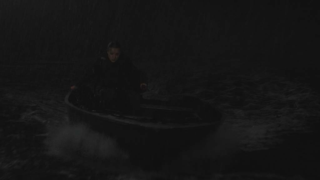 The introduction of water added another layer of complexity to Season 2. Approximately 70 water shots with crashing waves, animated boats and complex FX simulations were crafted. 