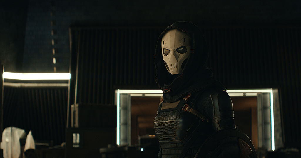 A slower mechanical approach was adopted for the opening and closing of the helmet worn by the Taskmaster. 
