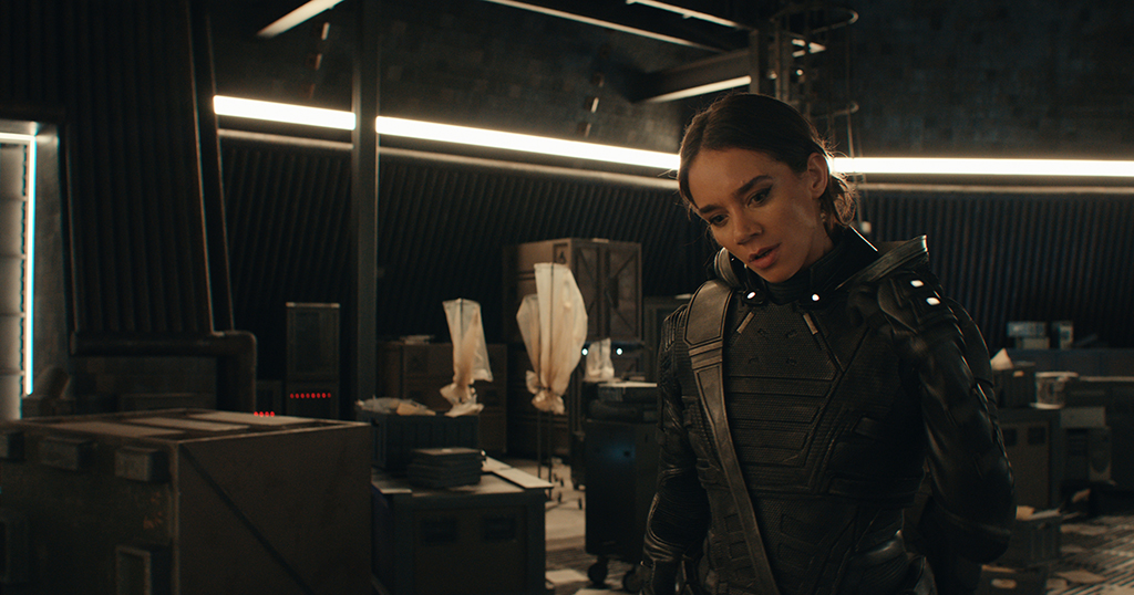Allowing the quick opening and closing of the of helmet for Ghost was the conceit that it utilizes nanomite technology.
