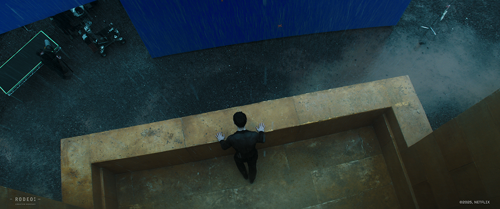 A number of the shots of Dream’s Palace involve top-down perspectives. 