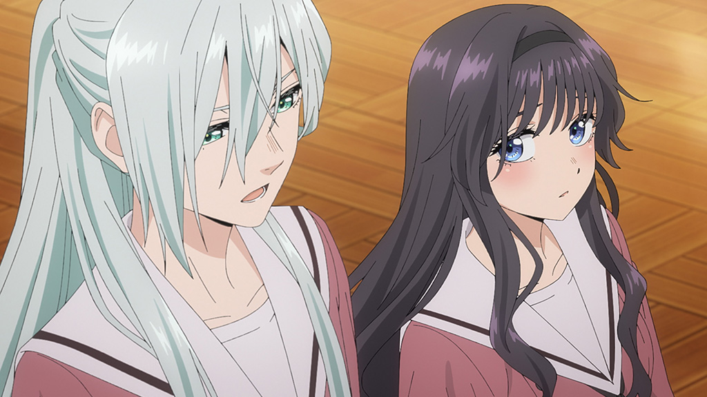 Subaru was given a stylish, elegant look, and close attention was paid to the visual balance when she stands next to Kaoruko. (Image © Saka Mikami, KODANSHA/"The Fragrant Flower Blooms with Dignity" Committee)