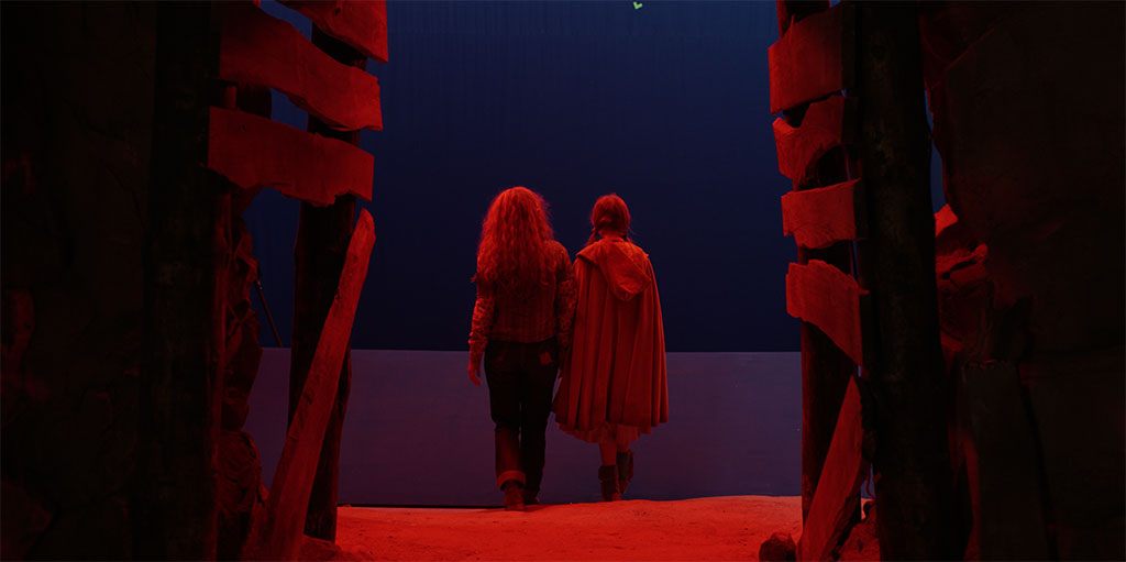 Outside of practical trees and structures near the cast, the rest of the Upside Down was a digital set extension.