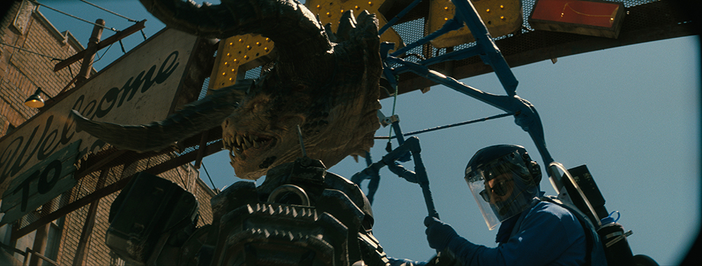 Episode 208 features several Deathclaw set pieces, with visual effects enhancing each to push them across the finish line.