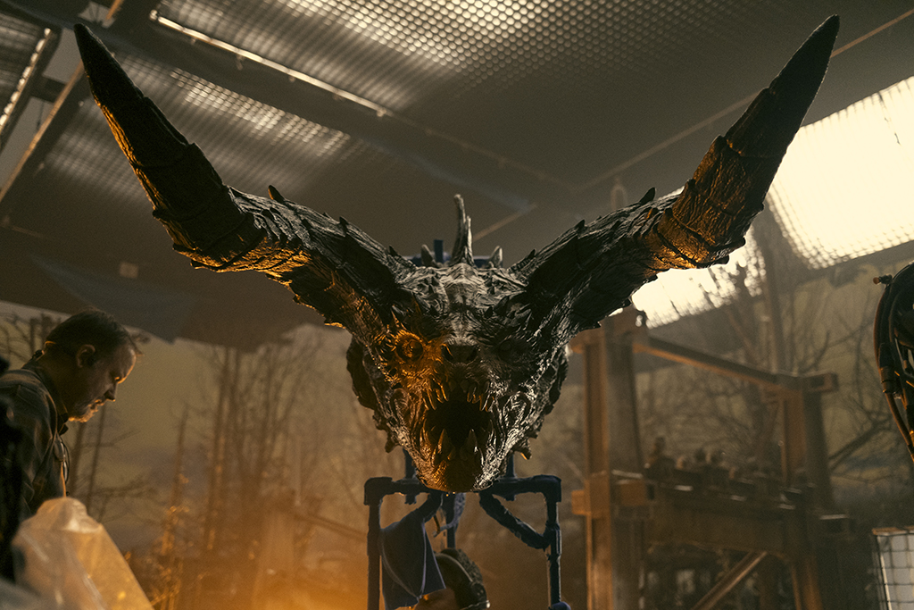 Legacy Effects built a puppet head for the Deathclaw, which was digitally replaced.