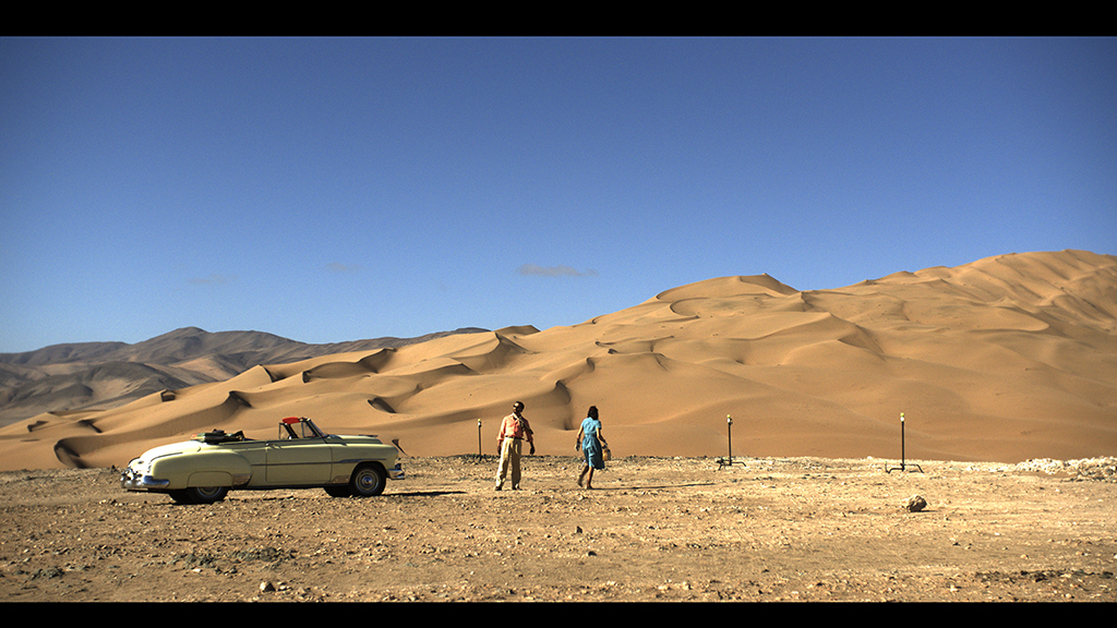 The desert mansion was created almost entirely in CGI.