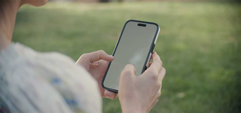 Some of the invisible effects involved smartphone screen composites.