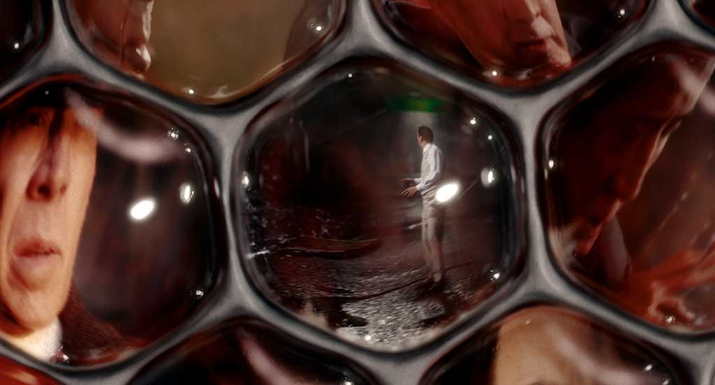 The dream sequence was inspired by the collaboration between Alfred Hitchcock and Salvador Dali on Spellbound.