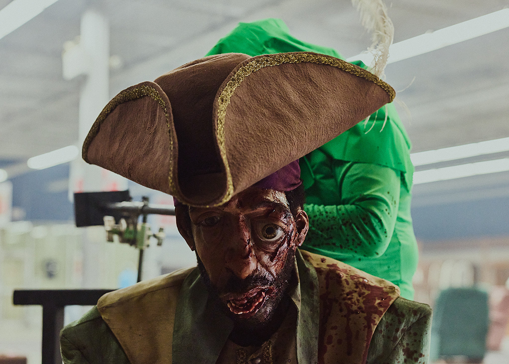 The practical performance remained central, with Bobroczkyi and puppeteer Richard Darwin driving Pirate Clark’s movements.