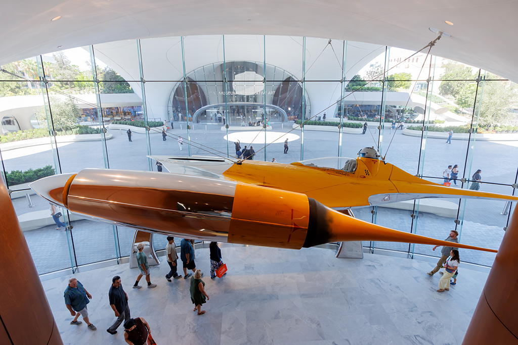A life-size Naboo N-1 Starfighter from Star Wars: Episode I – The Phantom Menace hangs in the museum’s lobby. (Photo by Iwan Baan)