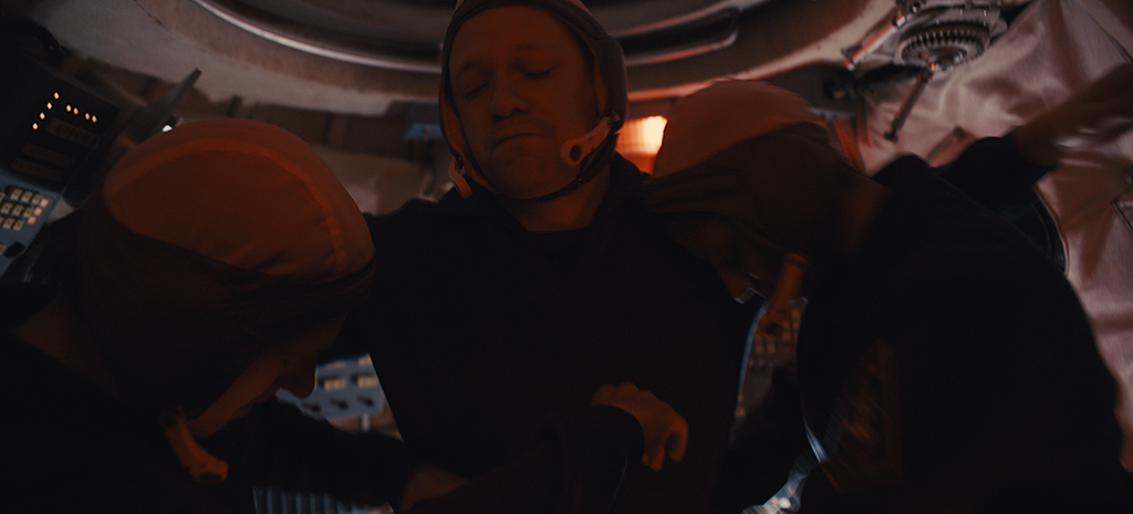 CG flames spell doom for the cosmonauts.